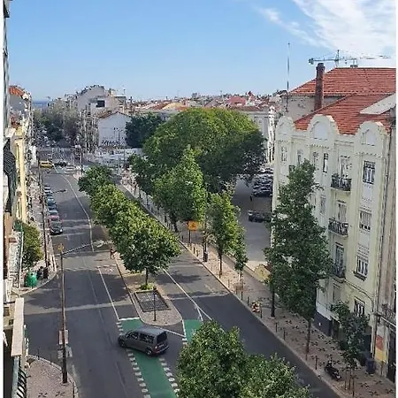 Single Or Double With Balcony Close To Alameda Metro! Homestay Lisbon