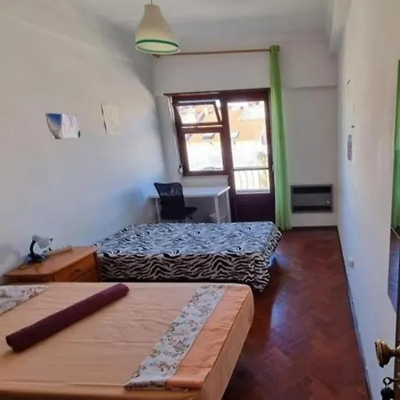 Single Or Double With Balcony Close To Alameda Metro!