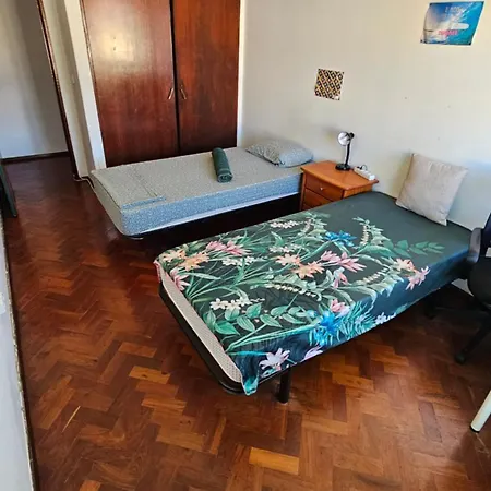 Single Or Double With Balcony Close To Alameda Metro! Lizbona